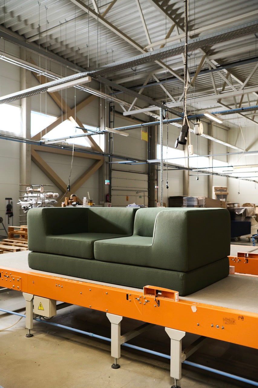 Folke in the factory